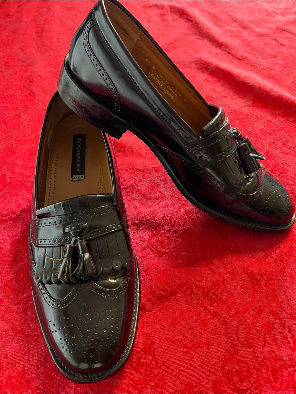 Bostonian Luxe Men’s 9.5M Black Leather Kiltie Tassel Brogue Loafers